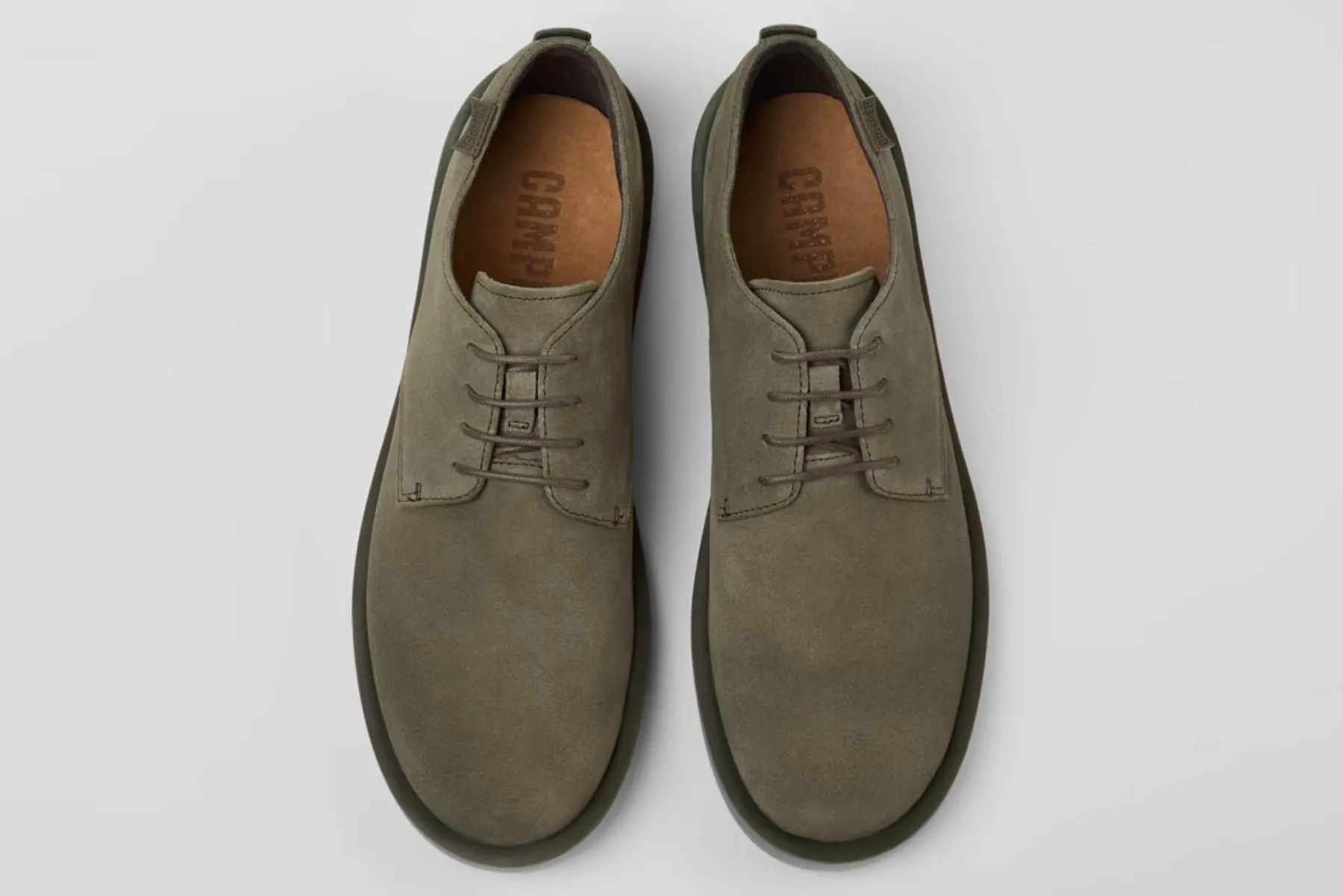 Bluchers WAGON | Camper Fashion