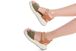 Sandalias de cuña 162309 | Carmela Clearance