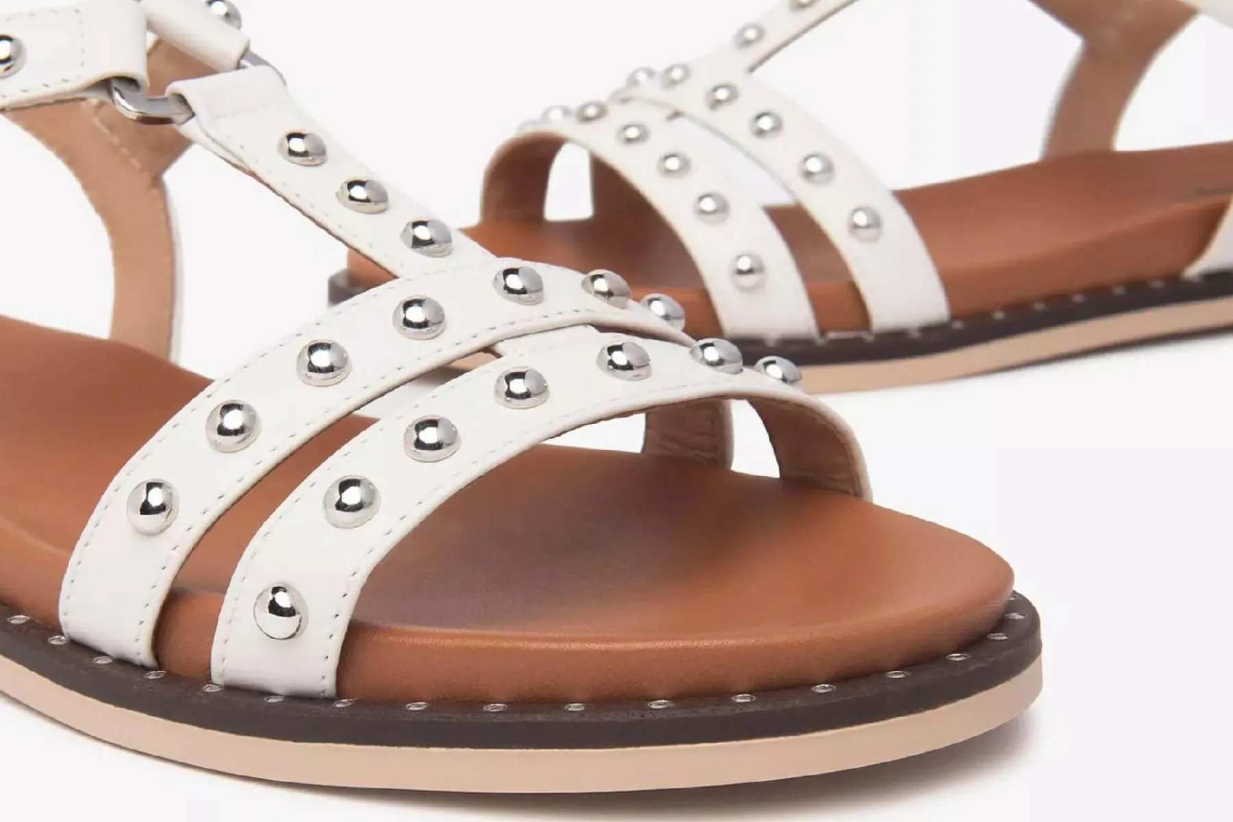 Sandalias planas E513480D | Nerogiardini Hot