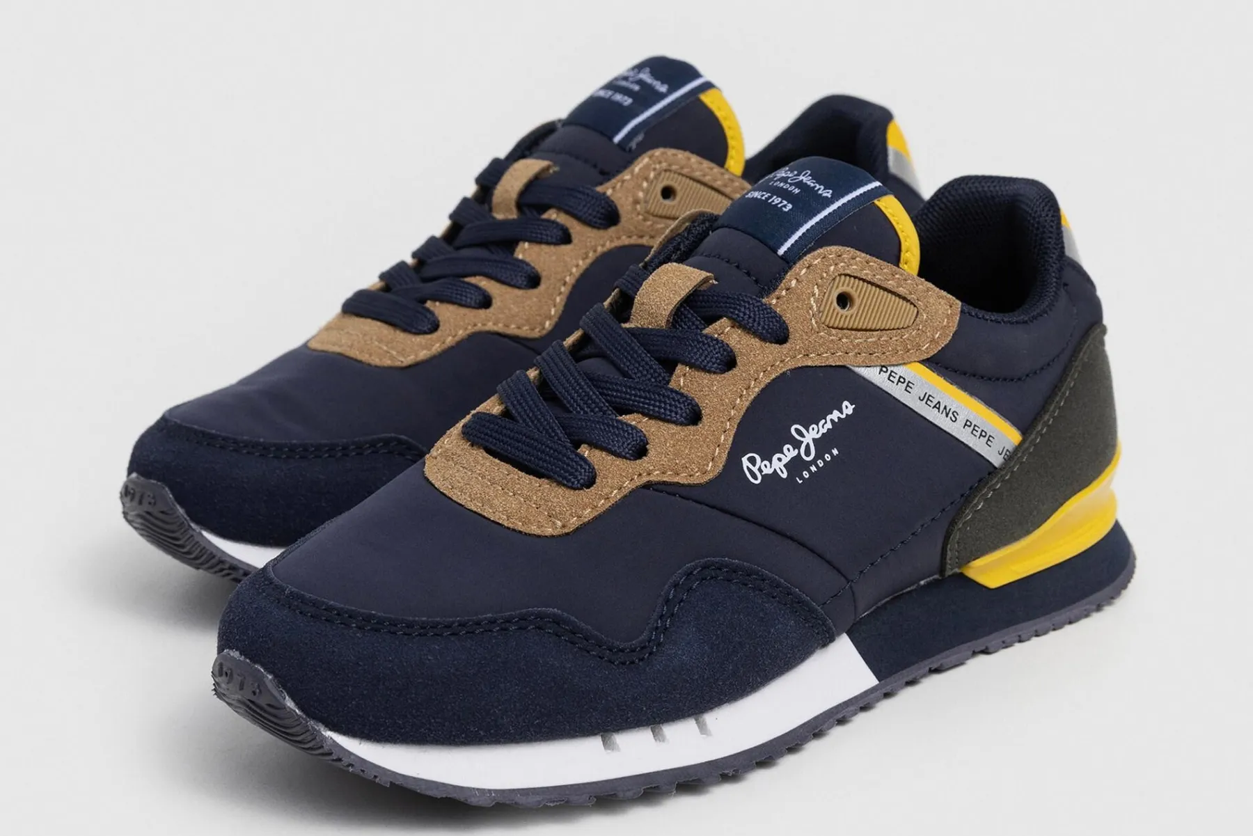 Zapatillas con cordones LONDON | Pepe Jeans Online