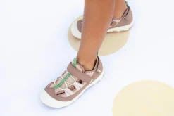 Zapatillas con tiras ajustables ROCA | Eleven Kids Online