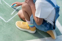 Zapatillas con tiras ajustables TINT | Eleven Kids Fashion